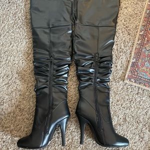 Black sexy over the knee boots size 6